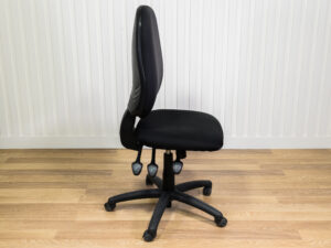 Chaise ergonomique Global noire sans accoudoirs