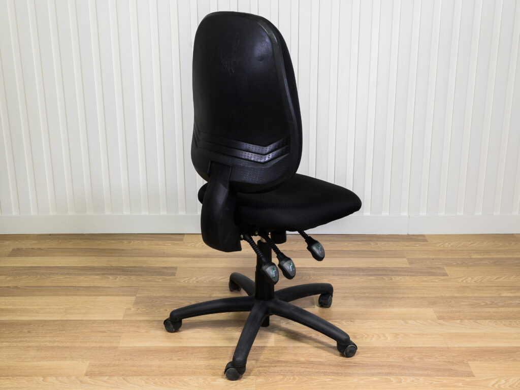 Chaise ergonomique Global noire sans accoudoirs