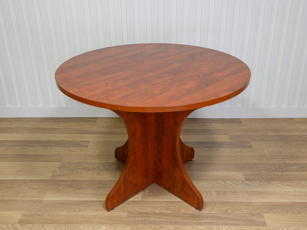 Table ronde de réunion bois rouge-brun 42 po